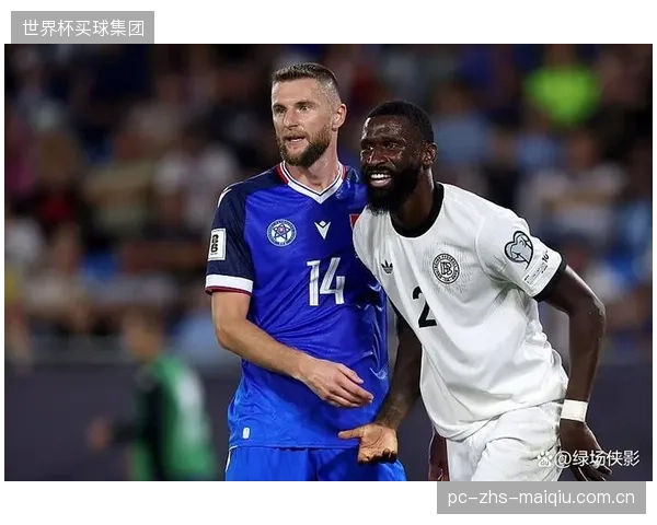 美国队在最近的热身赛中面对德国队丢2球，后防线协同防守存在漏洞。